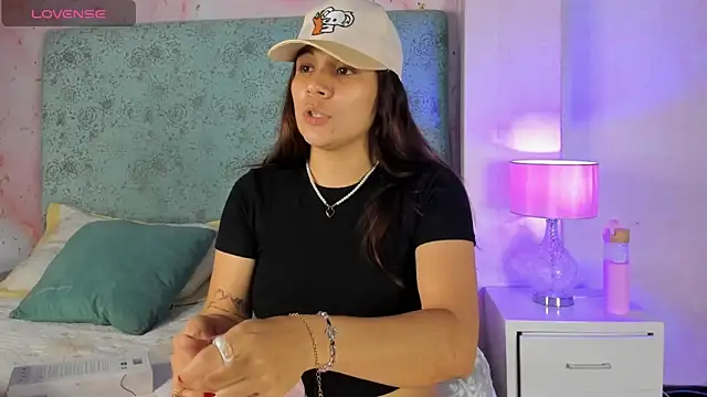 bellaa becca online show from 4, 2, 2026