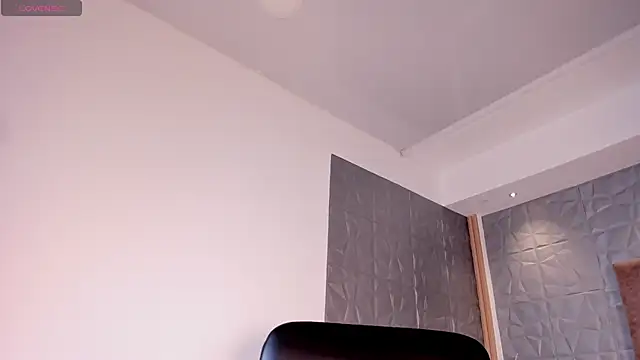 Snapshot of alicee_smithh1 chatting on 7, 11, 2025 alicee smithh1 online show from 7, 11, 2025