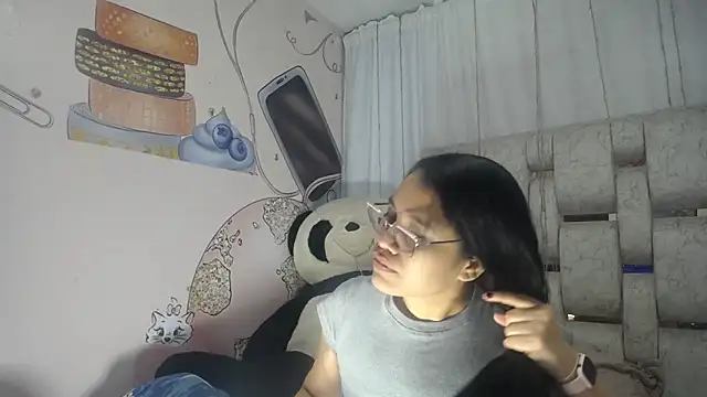 KEYRA-MILLER- online show from 3, 2, 2026