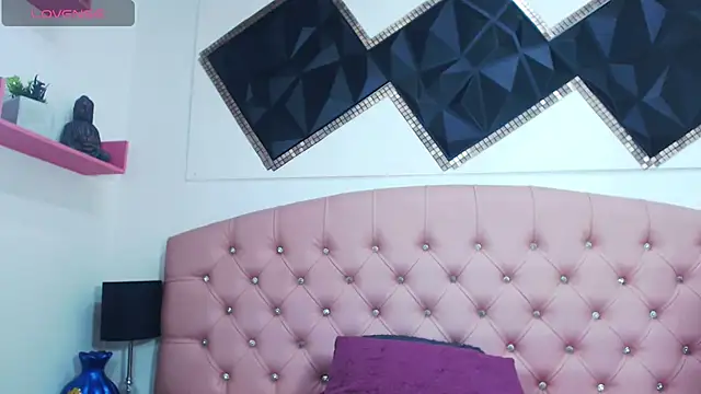 Snapshot of andrea_safeira_doll chatting on 14, 3, 2025 andrea safeira doll online show from 14, 3, 2025