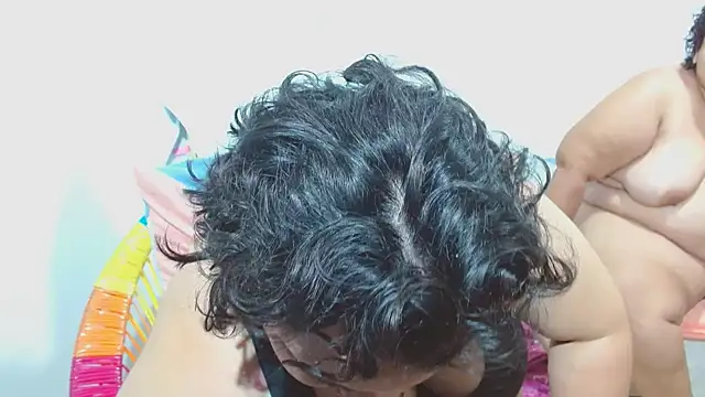 big small h0rny  online show from 16, 10, 2025