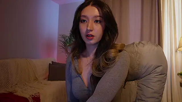 Sarasuo1 online show from 13, 4, 2026