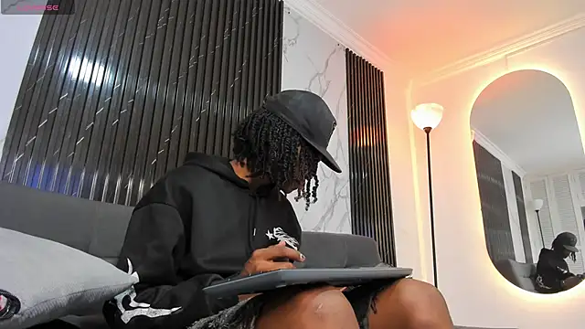 BRYXXXON1 online show from 10, 12, 2024