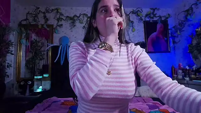 Elizabeth77  online show from 17, 2, 2025