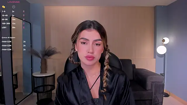 PaulinaSantos  online show from 16, 3, 2025