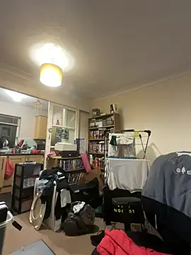 Snapshot of LondonTeffy chatting on 13, 12, 2024 LondonTeffy online show from 13, 12, 2024