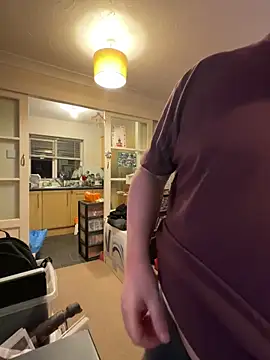 Snapshot of LondonTeffy chatting on 4, 2, 2025 LondonTeffy online show from 4, 2, 2025