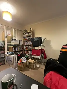 Snapshot of LondonTeffy chatting on 11, 3, 2025 LondonTeffy online show from 11, 3, 2025