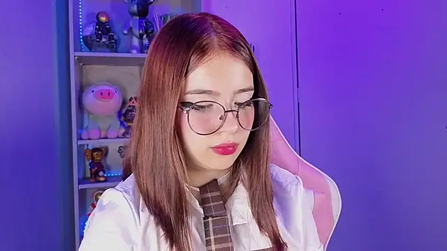 EmilyMiller  online show from 30, 10, 2025