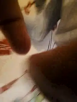 doudoucharlyc4 online show from 15, 3, 2025