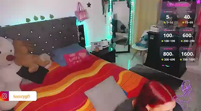 Snapshot of Pocahontaslovex chatting on 18, 12, 2024 Pocahontaslovex online show from 18, 12, 2024