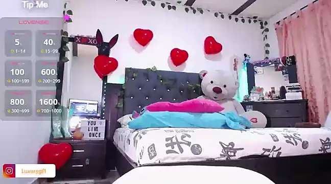 Snapshot of Pocahontaslovex chatting on 18, 2, 2025 Pocahontaslovex online show from 18, 2, 2025