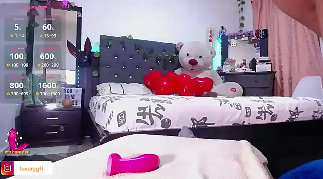 Snapshot of Pocahontaslovex chatting on 20, 2, 2025 Pocahontaslovex online show from 20, 2, 2025