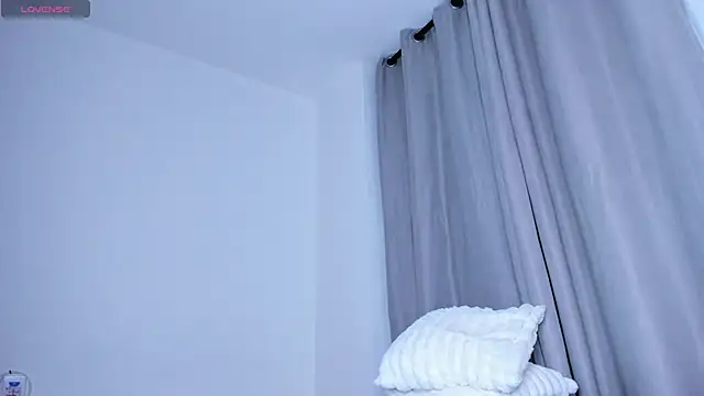 Snapshot of cheryl_blossom69 chatting on 29, 10, 2025 cheryl blossom69 online show from 29, 10, 2025