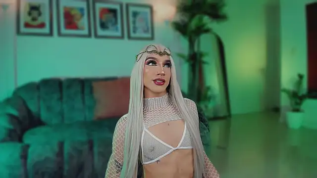 Taylor  foxxx online show from 7, 2, 2026