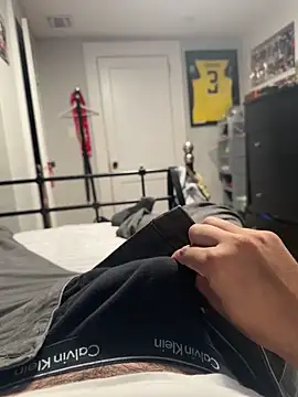 Snapshot of bwcalexander chatting on 16, 9, 2025 bwcalexander online show from 16, 9, 2025