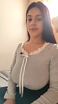 Snapshot of Deisy_Torres chatting on 9, 11, 2025 Deisy Torres online show from 9, 11, 2025