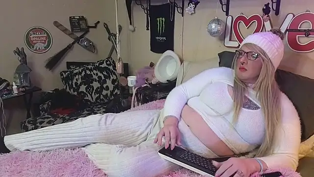 Snapshot of Blakelytgirl chatting on 6, 2, 2025 Blakelytgirl online show from 6, 2, 2025