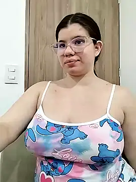 Danzel1105 online show from 28, 12, 2024