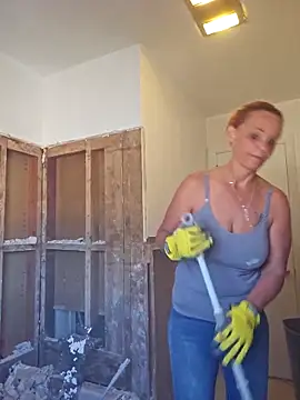 Snapshot of Dixiefaye_Pika chatting on 2, 3, 2025 Dixiefaye Pika online show from 2, 3, 2025