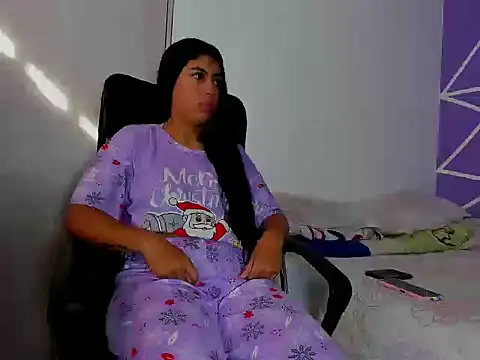 skinnyanai2 online show from 2, 12, 2025