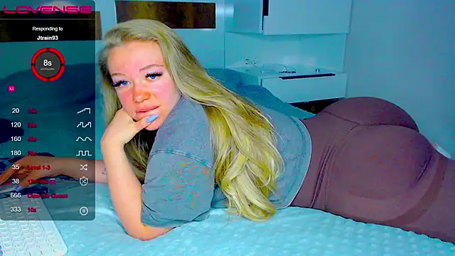 kitti kaattt online show from 18, 11, 2025