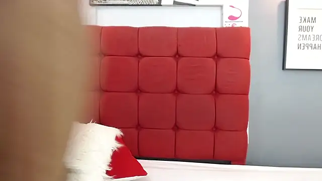 AichaBrown online show from 28, 1, 2025