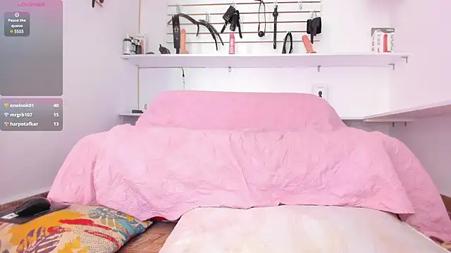 Alejandra Dunn online show from 11, 2, 2025
