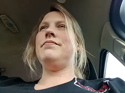 Cumonkatie online show from 24, 3, 2026