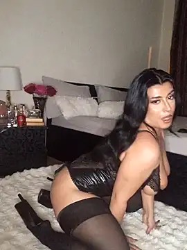 GiseleReine online show from 15, 3, 2025