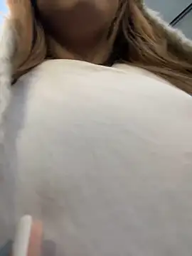 Aiko Yumi online show from 16, 12, 2025