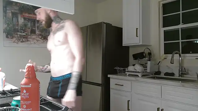 Snapshot of NatalieKneals chatting on 17, 11, 2025 NatalieKneals online show from 17, 11, 2025