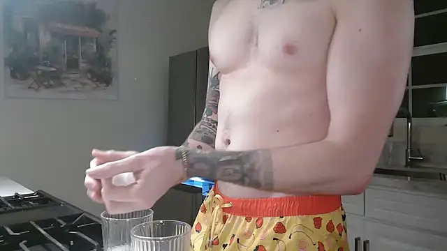 Snapshot of NatalieKneals chatting on 26, 11, 2025 NatalieKneals online show from 26, 11, 2025