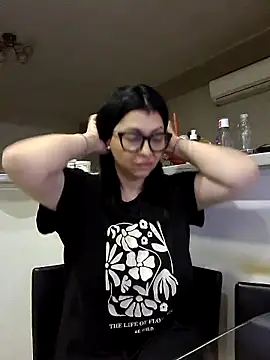 Milf Abigail online show from 6, 11, 2025