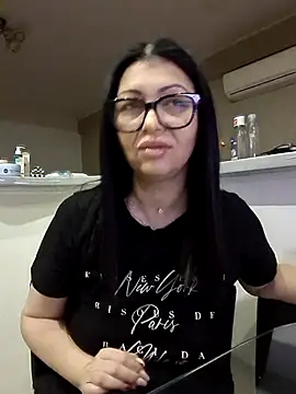 Milf Abigail online show from 7, 1, 2026