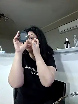 Milf Abigail online show from 1, 2, 2026