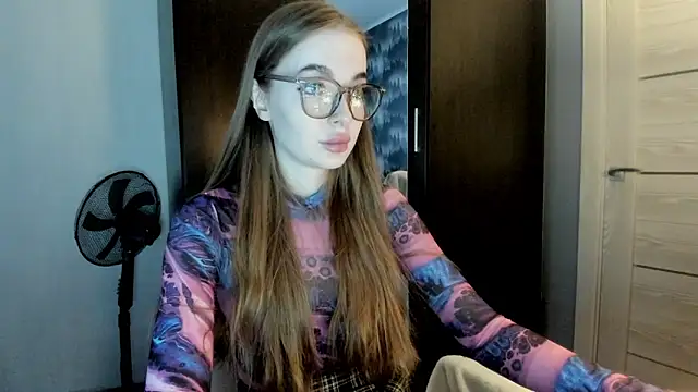 Snapshot of LissaCain chatting on 27, 2, 2026 LissaCain online show from 27, 2, 2026