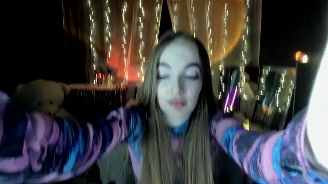 Snapshot of LissaCain chatting on 2, 3, 2026 LissaCain online show from 2, 3, 2026