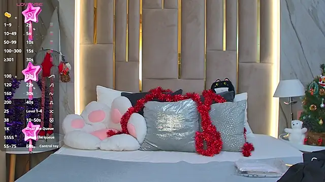 Snapshot of Gabriella_Wils chatting on 31, 12, 2024 Gabriella Wils online show from 31, 12, 2024