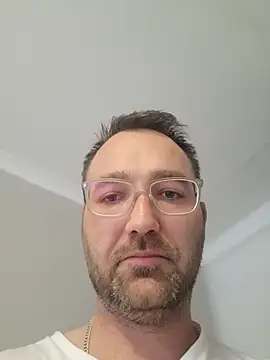 Makakker online show from 9, 2, 2026