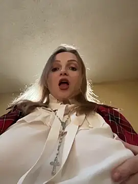 LadyTatiana Madam online show from 16, 1, 2026