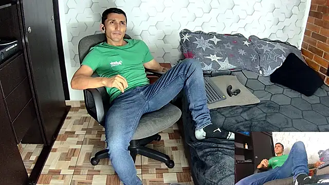 Marck Muscle online show from 9, 12, 2024