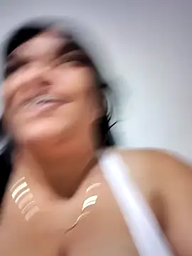 Snapshot of Mia_Adell_11 chatting on 4, 2, 2025 Mia Adell 11 online show from 4, 2, 2025