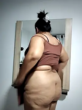 Snapshot of Mia_Adell_11 chatting on 20, 2, 2025 Mia Adell 11 online show from 20, 2, 2025