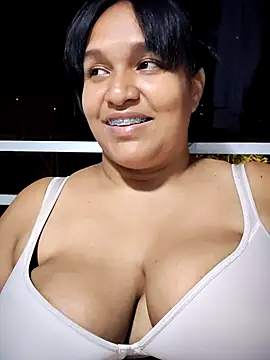 Snapshot of Mia_Adell_11 chatting on 4, 3, 2025 Mia Adell 11 online show from 4, 3, 2025