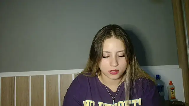 Snapshot of 520_Loirex_741 chatting on 8, 12, 2024 520 Loirex 741 online show from 8, 12, 2024