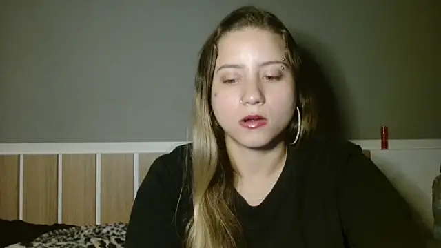 Snapshot of 520_Loirex_741 chatting on 28, 1, 2025 520 Loirex 741 online show from 28, 1, 2025