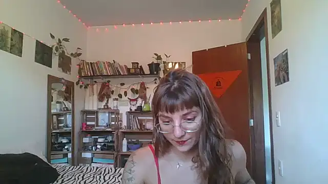 SweetyBabyDemon online show from 5, 12, 2024