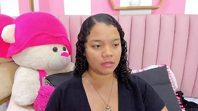 ISABELLA 020 online show from 29, 11, 2025