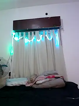 Snapshot of Shura_xxxBig chatting on 9, 10, 2025 Shura xxxBig online show from 9, 10, 2025